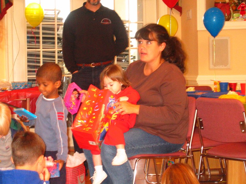 20031130 Jillian bday 20039.JPG